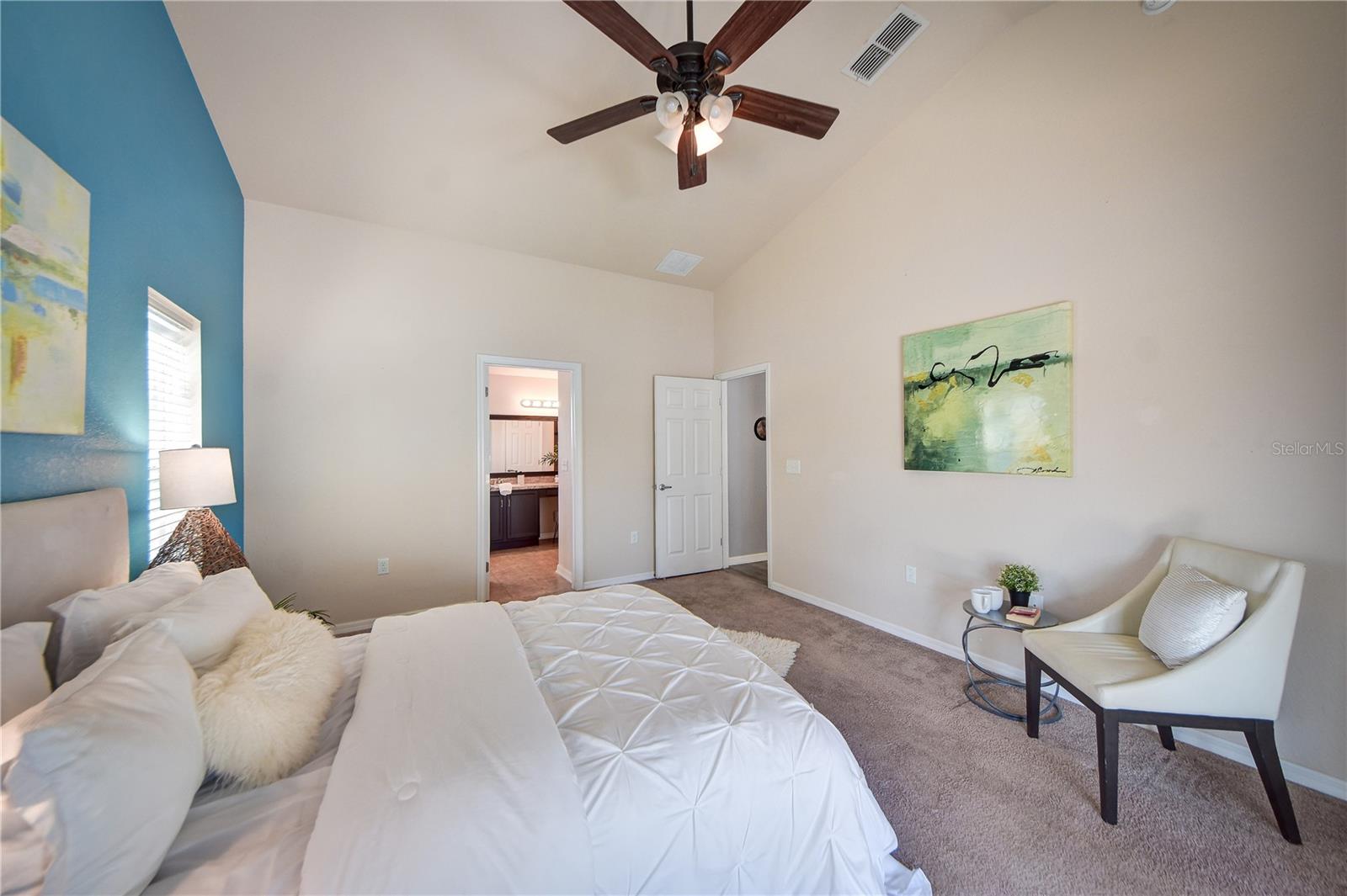 11213 SOUTHWIND LAKE DR, GIBSONTON, FL, 33534