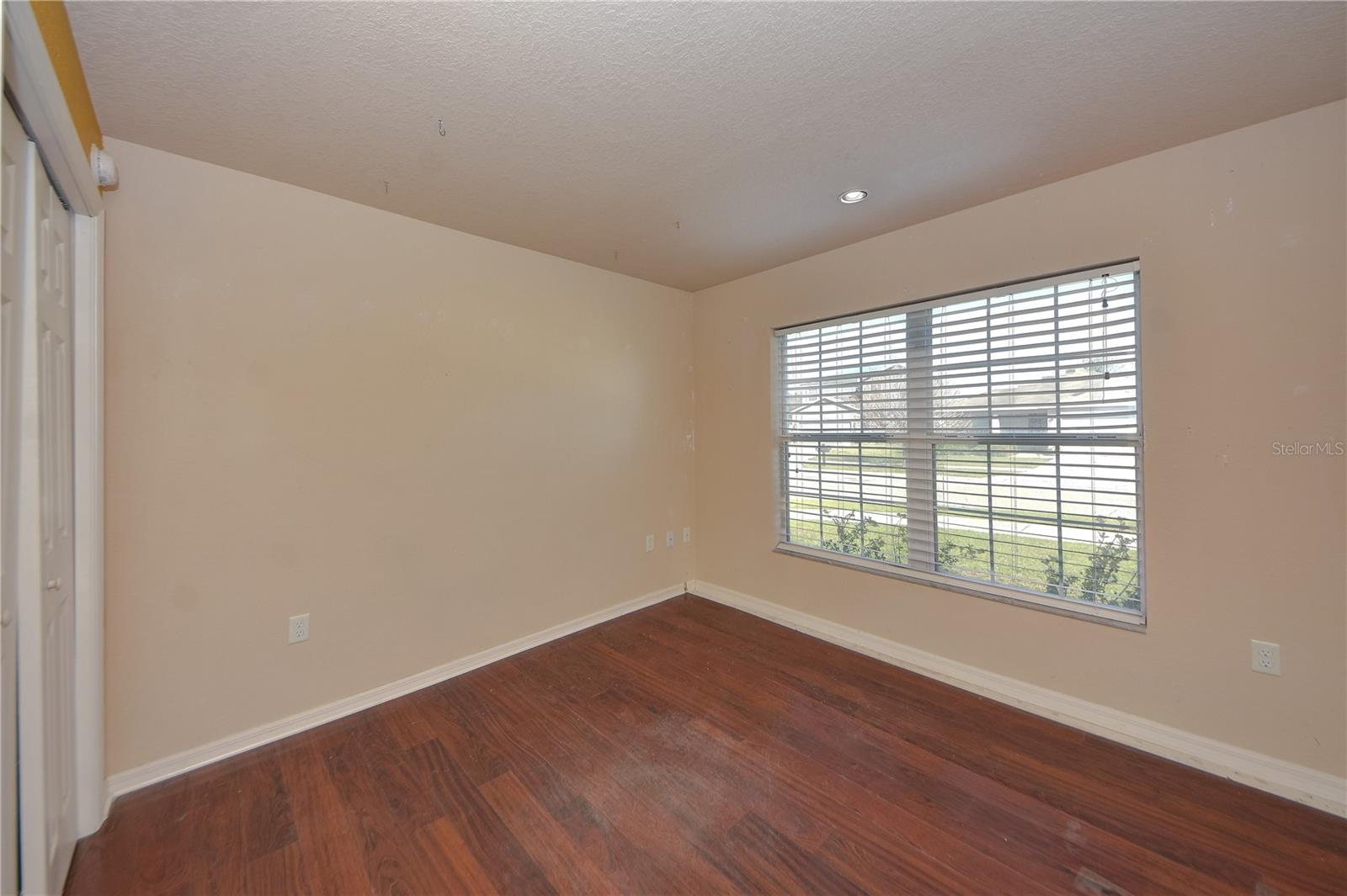 11213 SOUTHWIND LAKE DR, GIBSONTON, FL, 33534