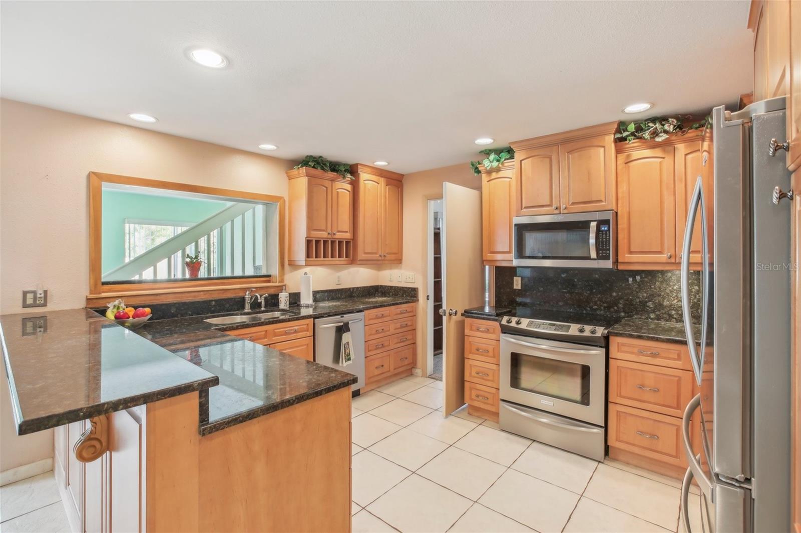 2717 WARWICK TER, PALM HARBOR, FL, 34685