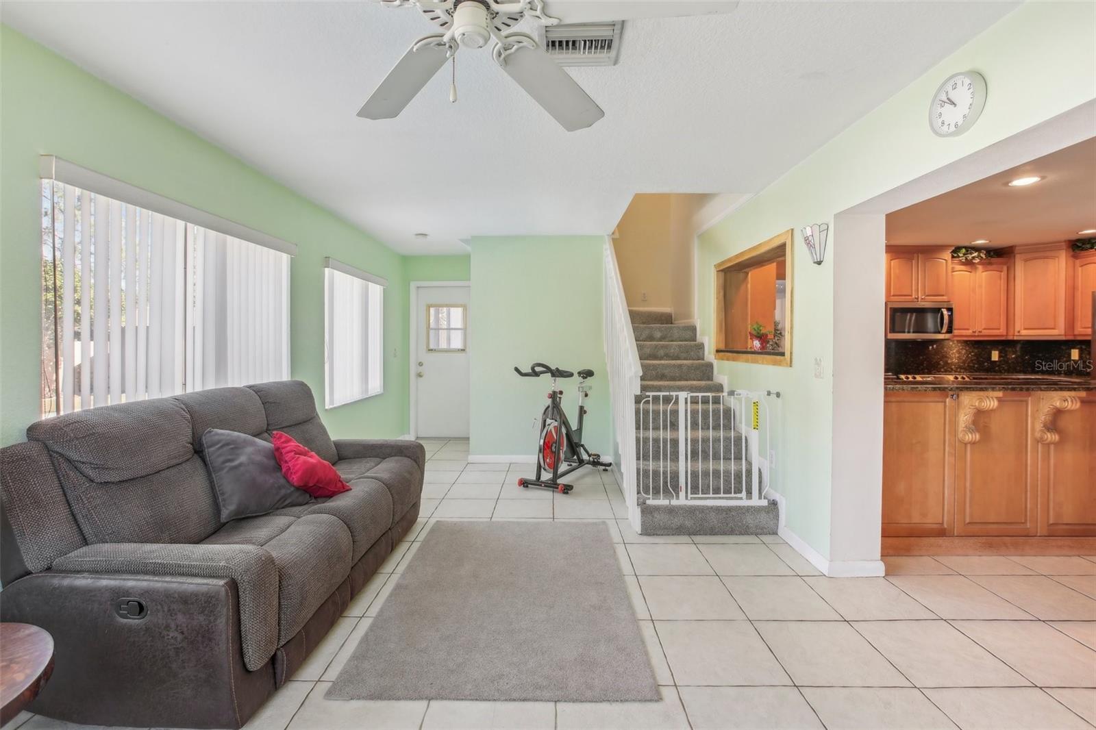 2717 WARWICK TER, PALM HARBOR, FL, 34685