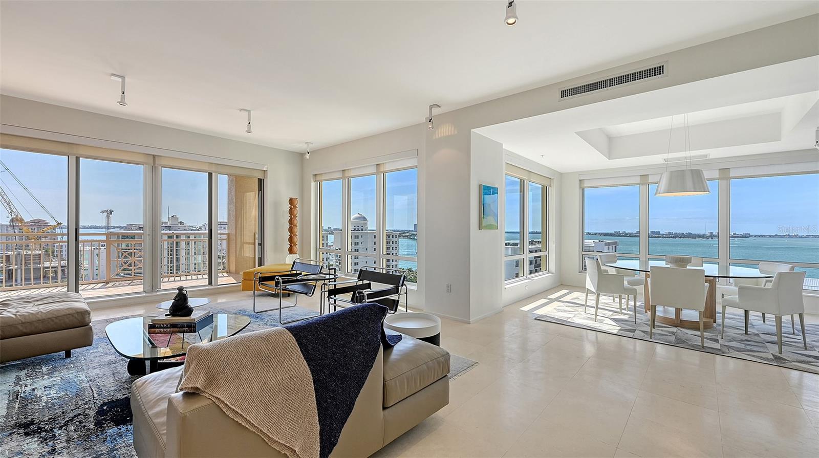 A4641708 Property Photo