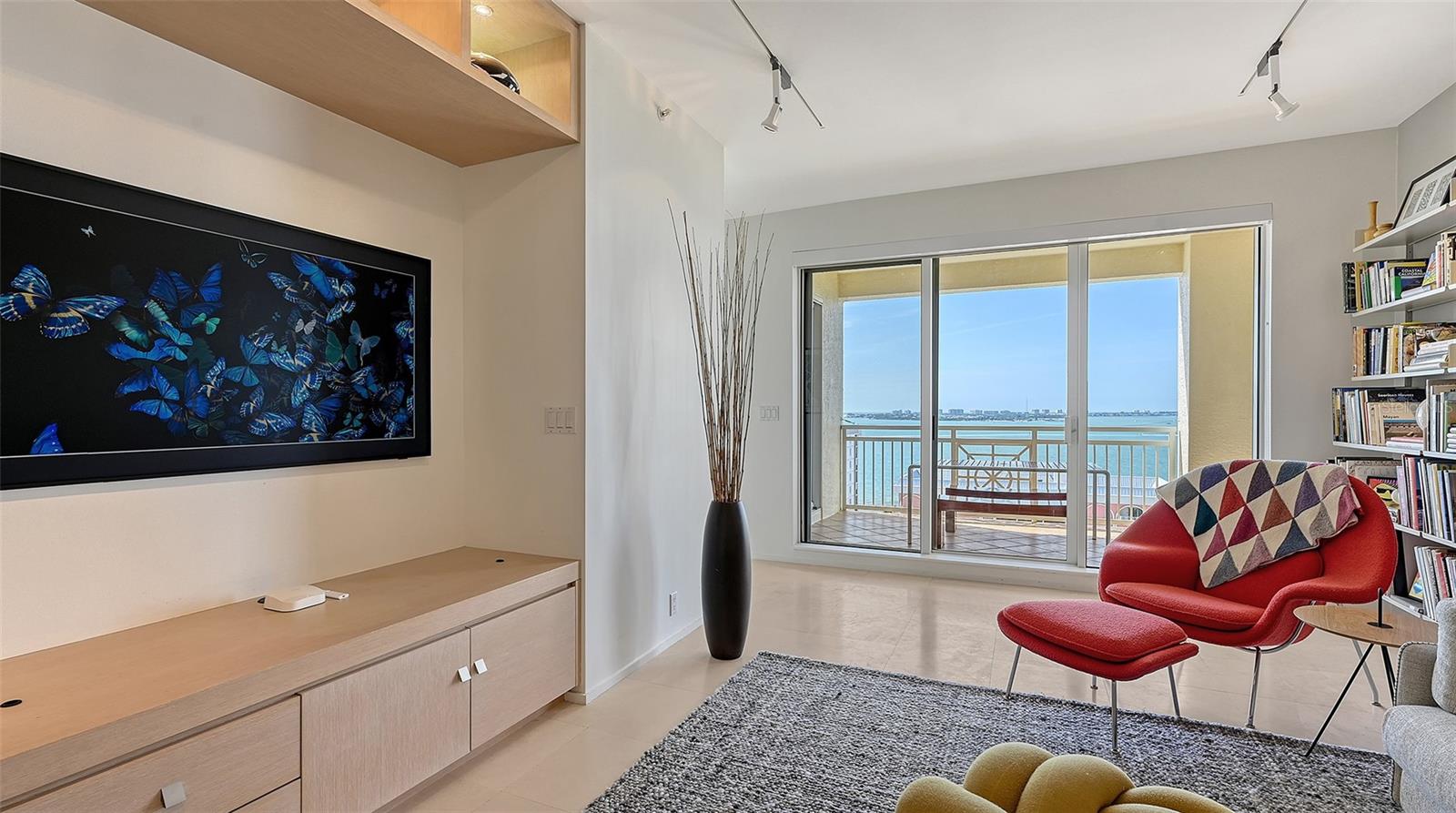 A4641708 Property Photo