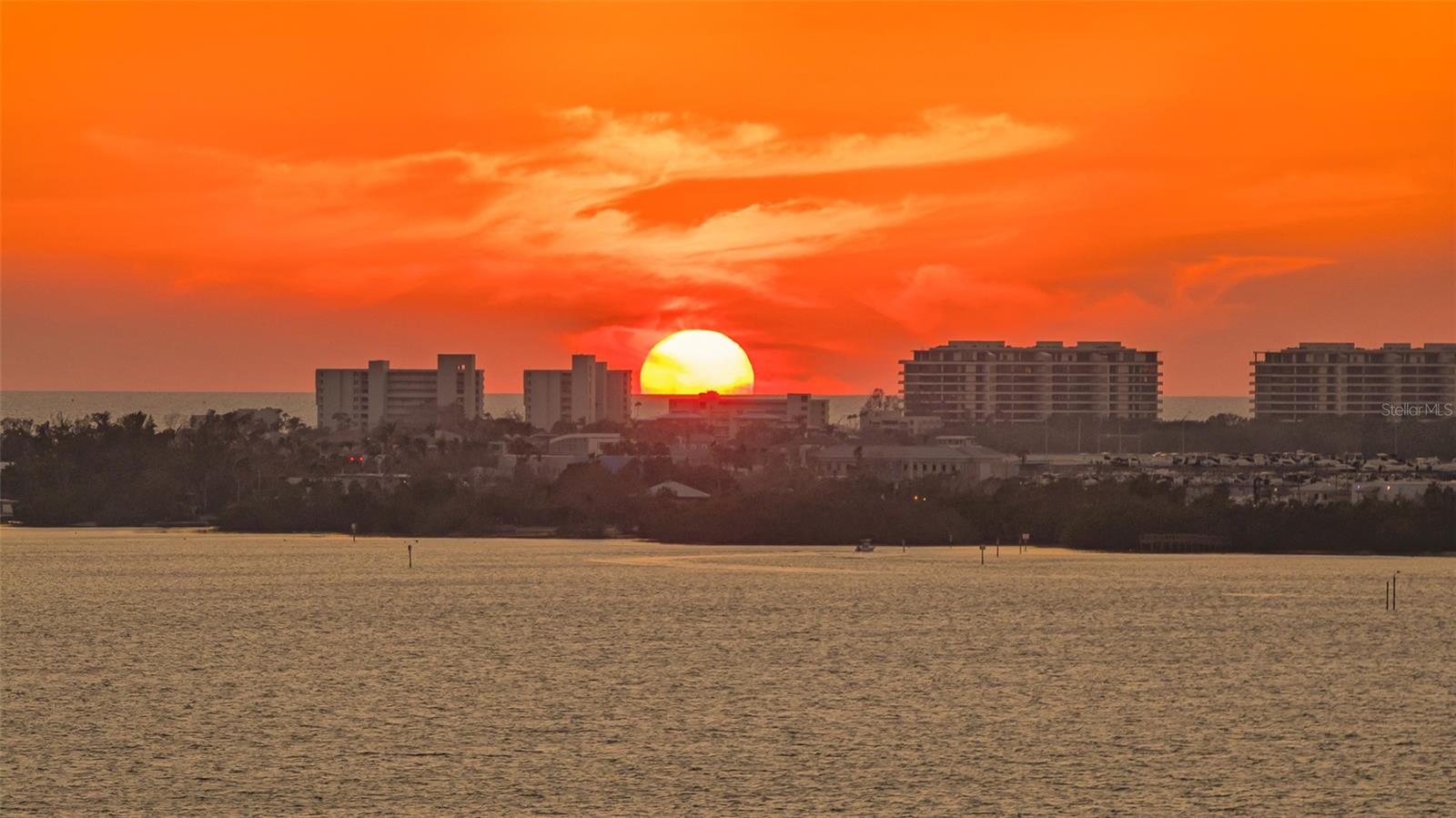 A4641708 Property Photo