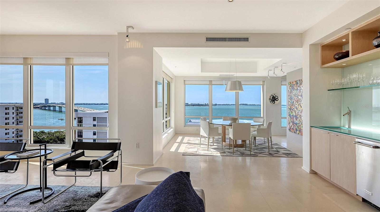 A4641708 Property Photo