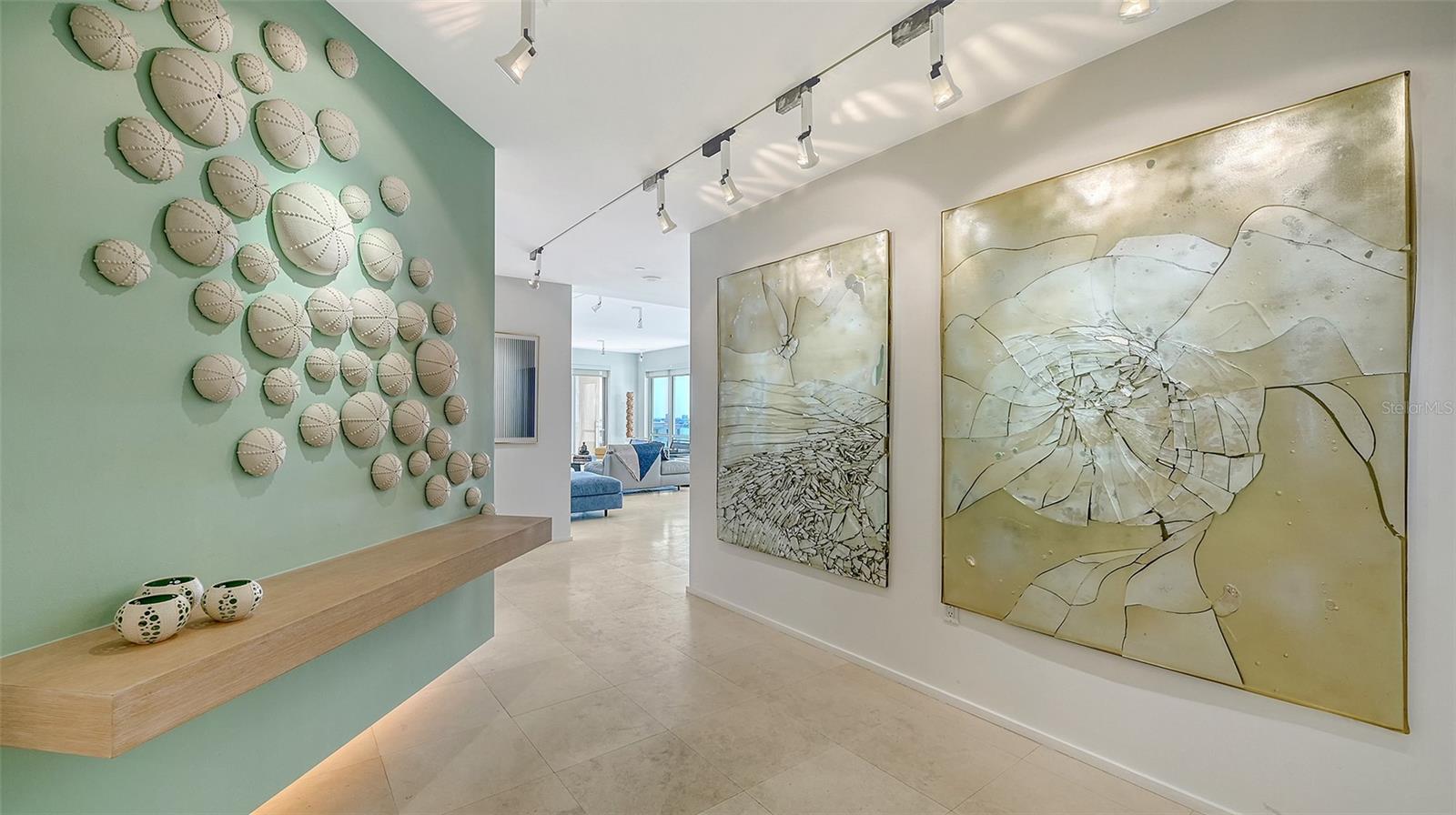 A4641708 Property Photo