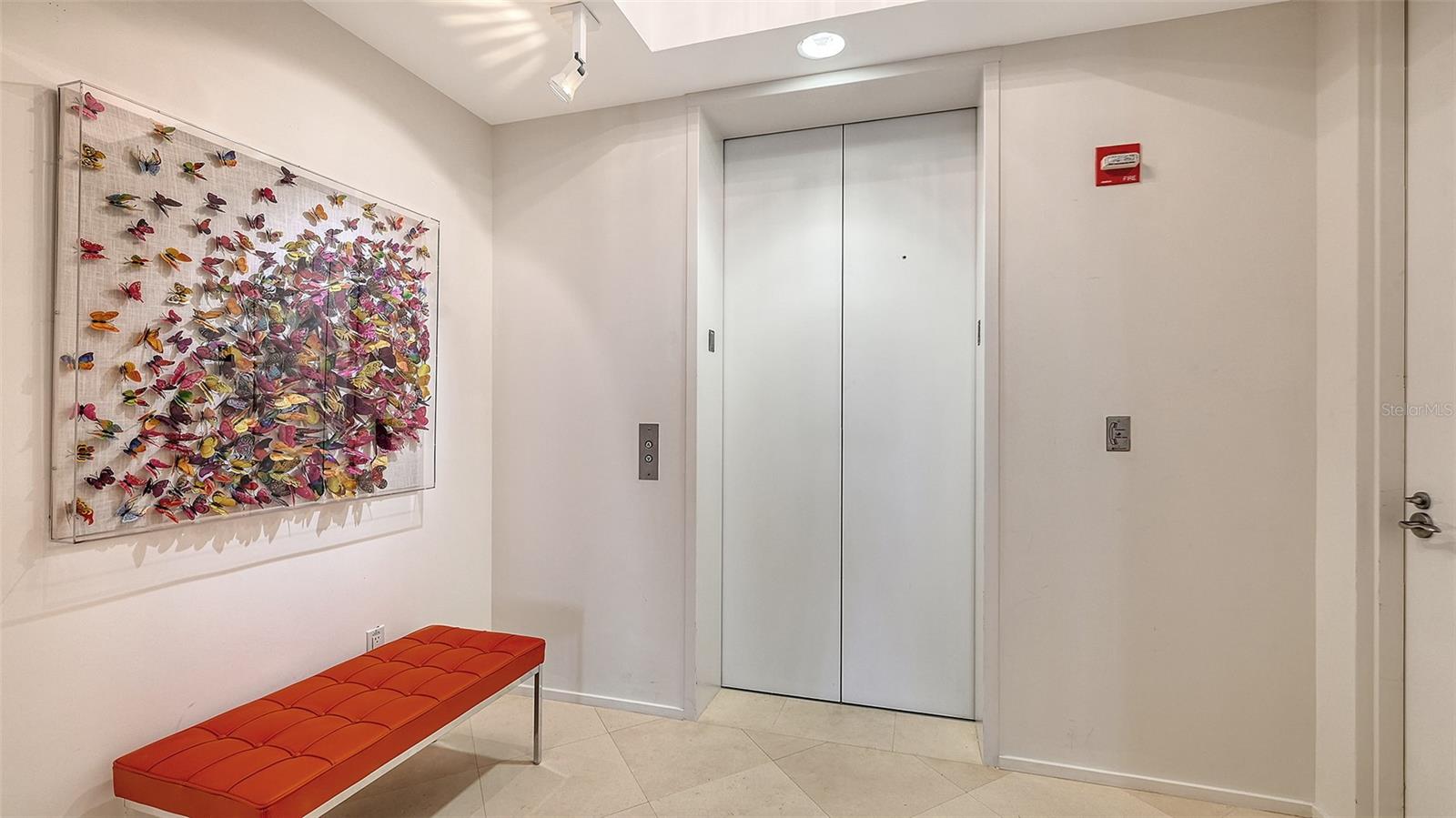 A4641708 Property Photo