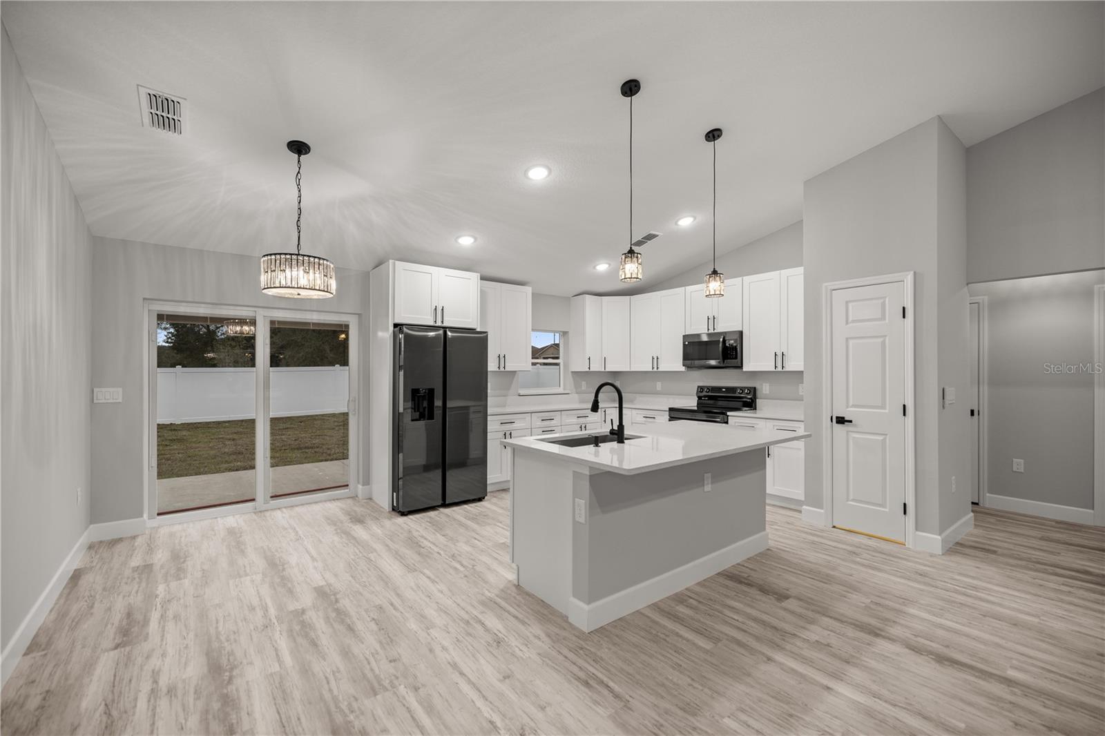6 DOGWOOD LOOP AVE, OCALA, FL, 34472