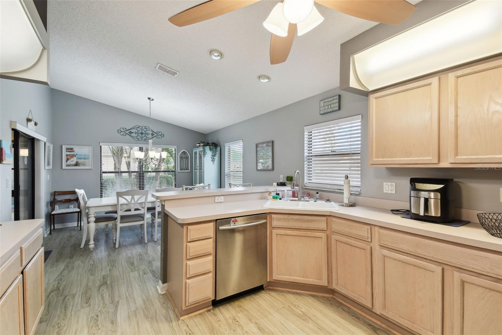 9336 CREEKSIDE CT, HUDSON, FL, 34669