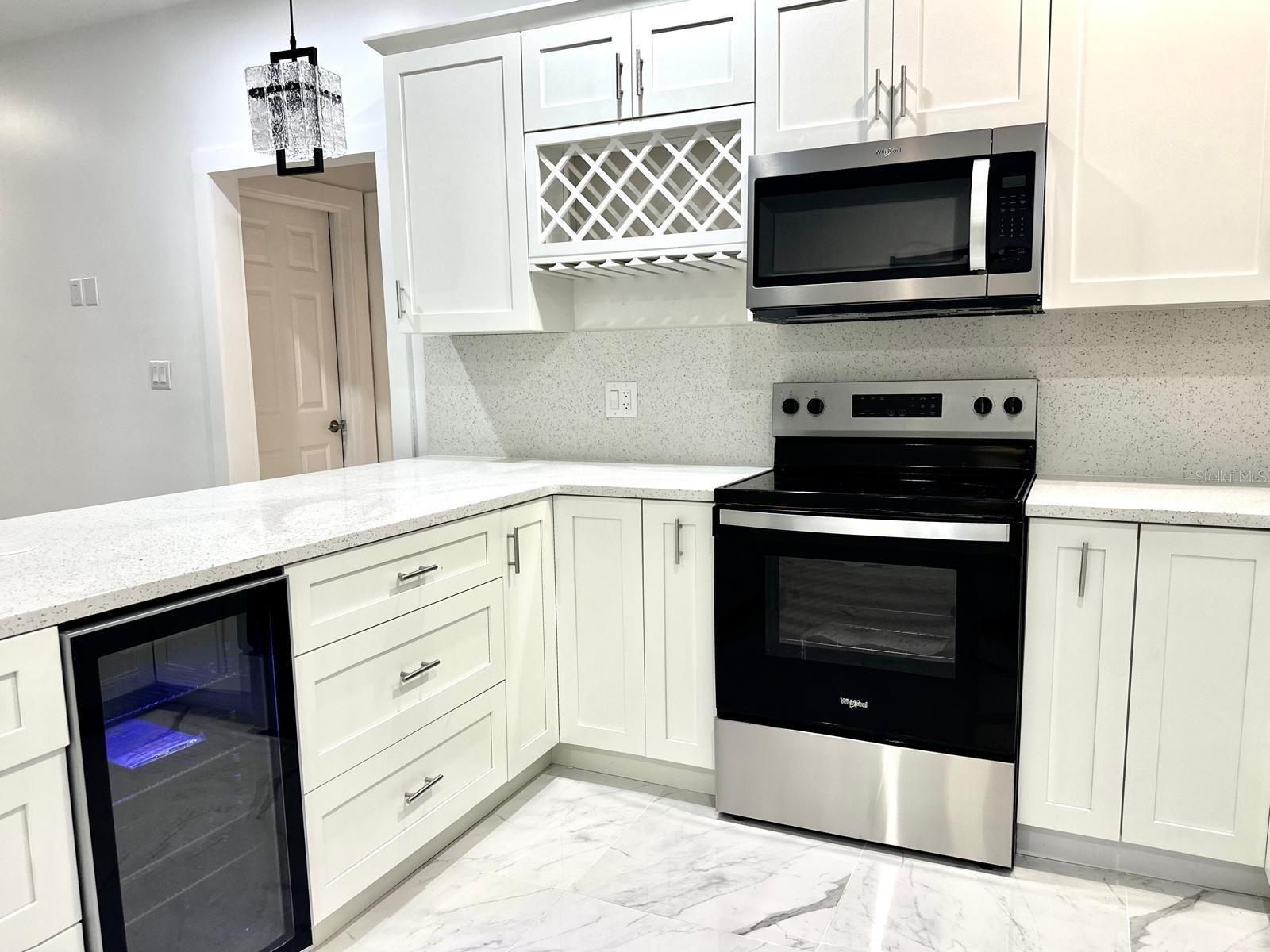1890 NE 155TH CT, WILLISTON, FL, 32696