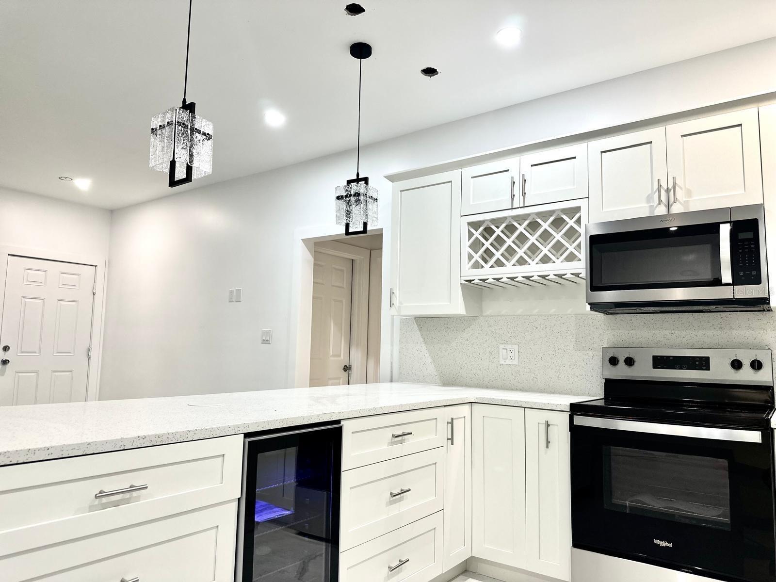 1890 NE 155TH CT, WILLISTON, FL, 32696