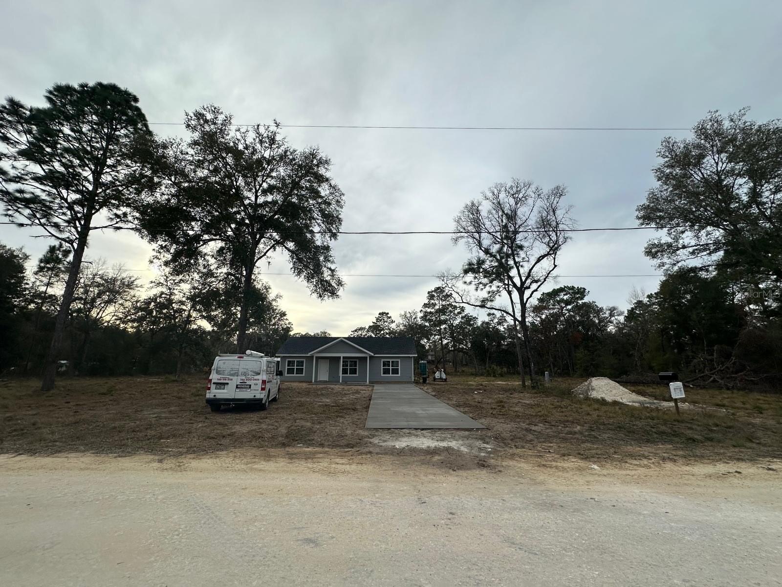 1890 NE 155TH CT, WILLISTON, FL, 32696