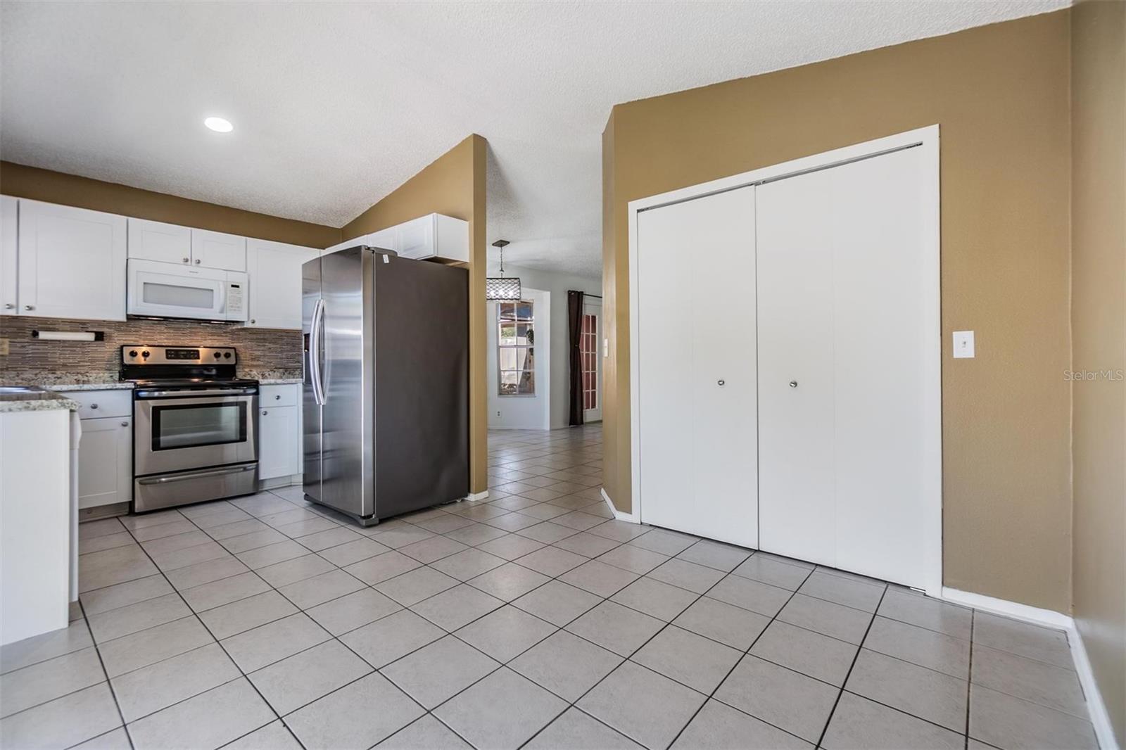 321 BRANDYWINE DR, VALRICO, FL, 33594