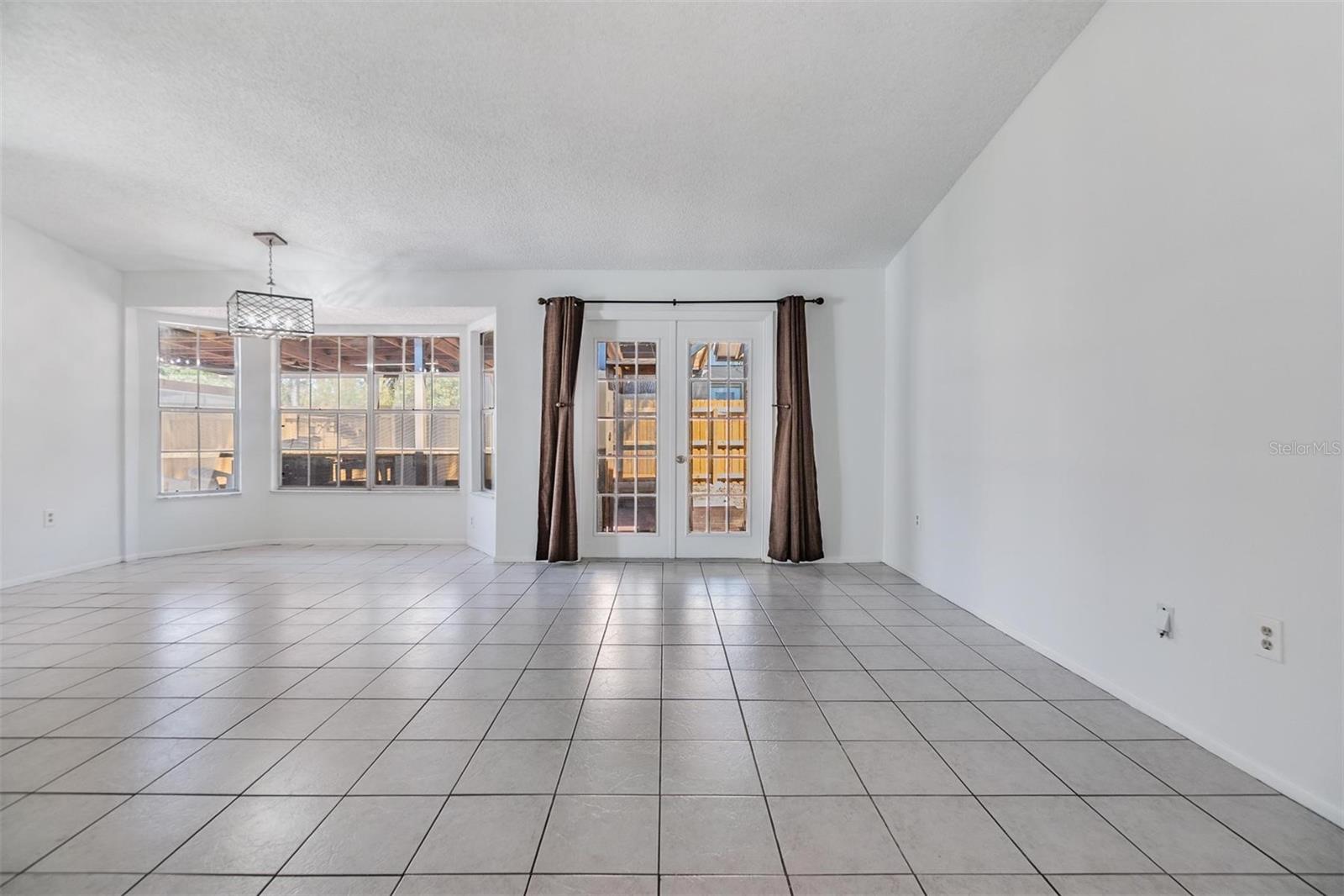 321 BRANDYWINE DR, VALRICO, FL, 33594