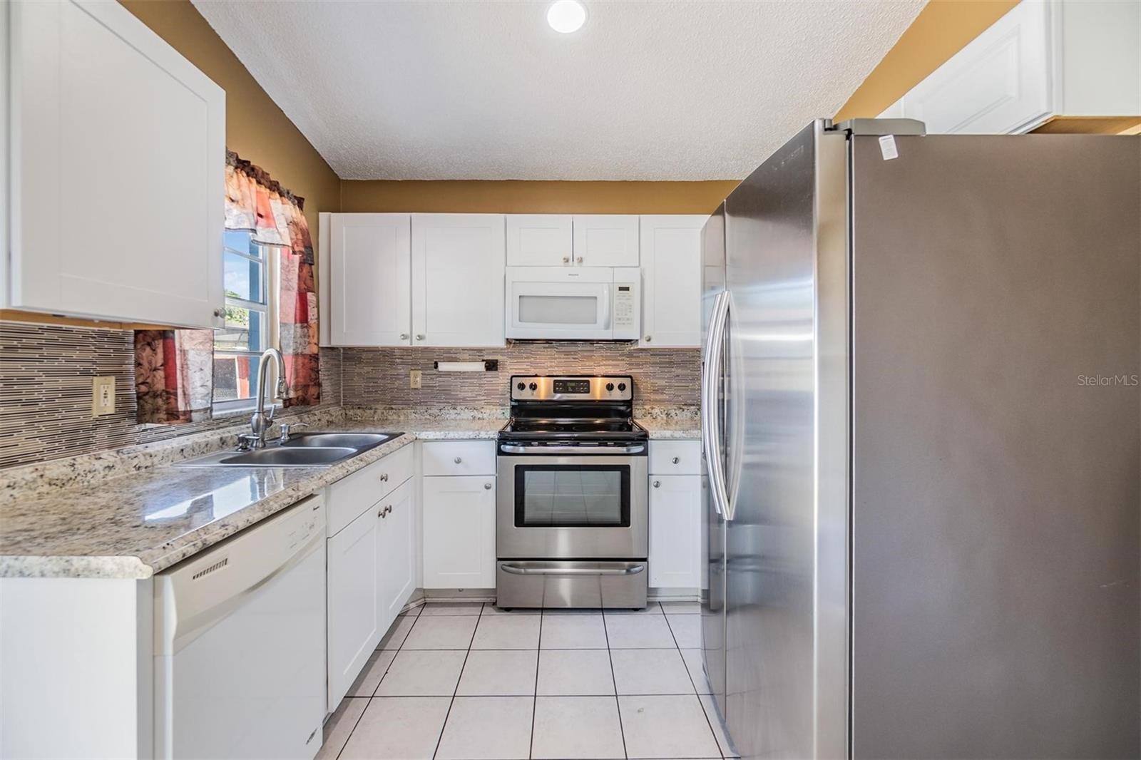 321 BRANDYWINE DR, VALRICO, FL, 33594