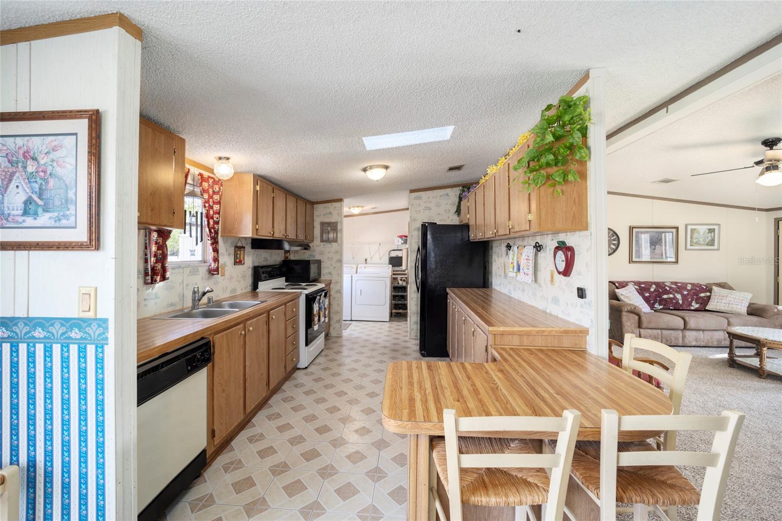 262 S COUNTY ROAD 21, HAWTHORNE, FL, 32640