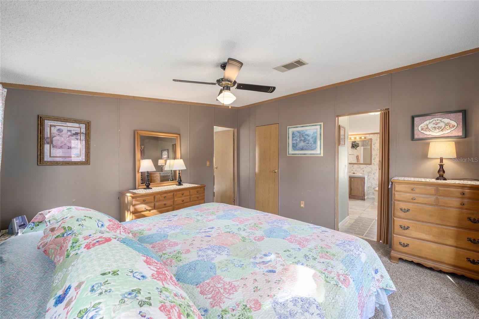 262 S COUNTY ROAD 21, HAWTHORNE, FL, 32640