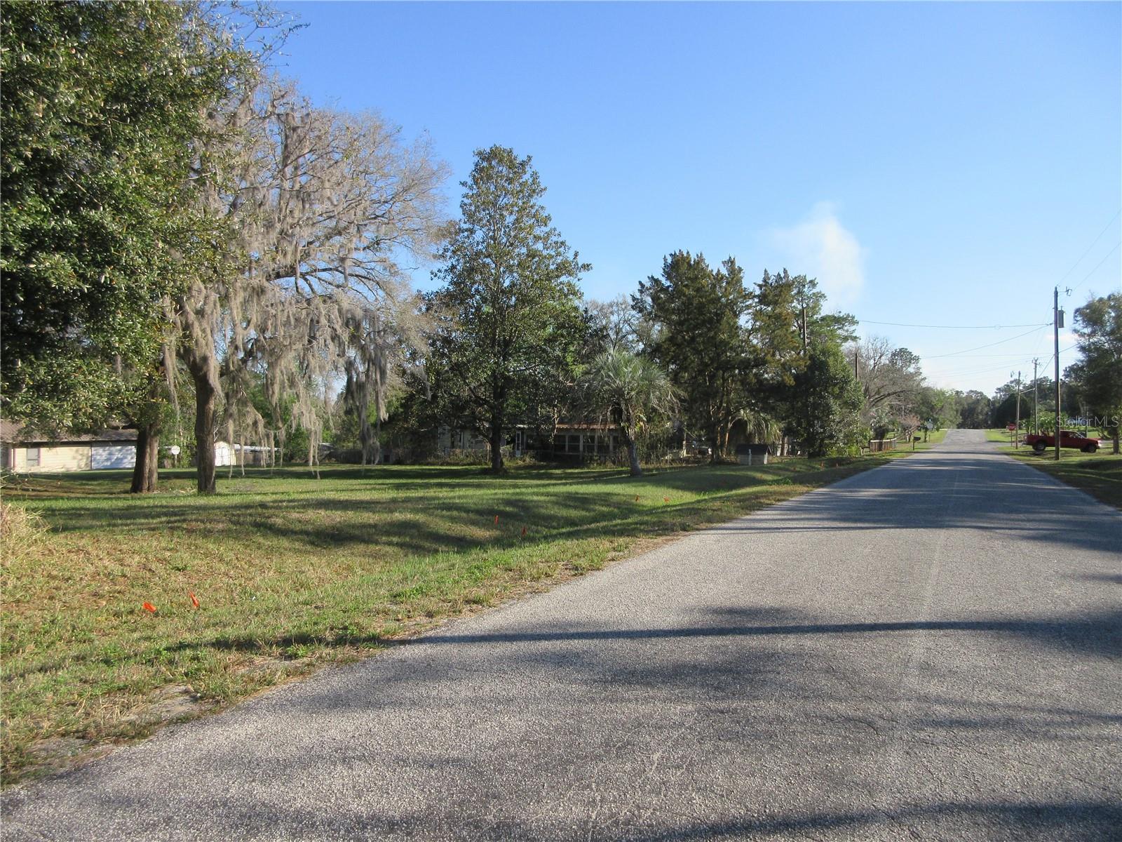 1605 SE 160TH CT, OCKLAWAHA, FL, 32179