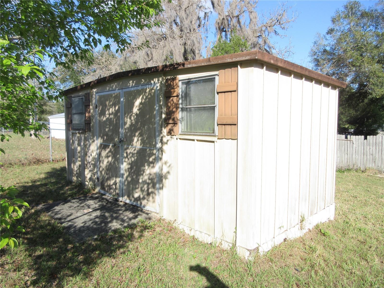 1605 SE 160TH CT, OCKLAWAHA, FL, 32179