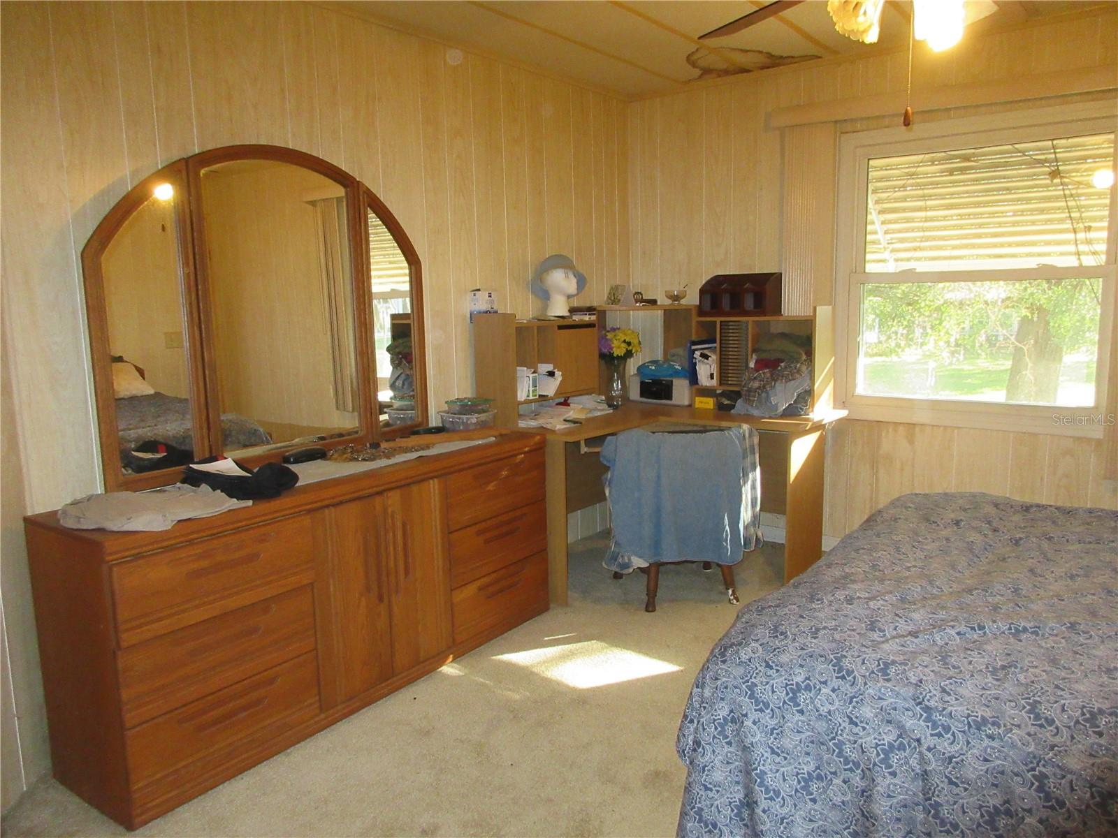 1605 SE 160TH CT, OCKLAWAHA, FL, 32179