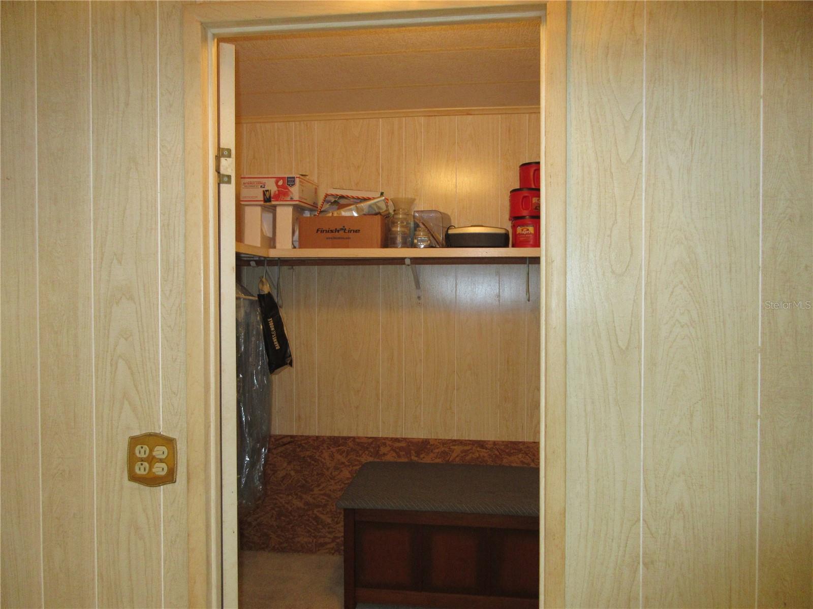 1605 SE 160TH CT, OCKLAWAHA, FL, 32179