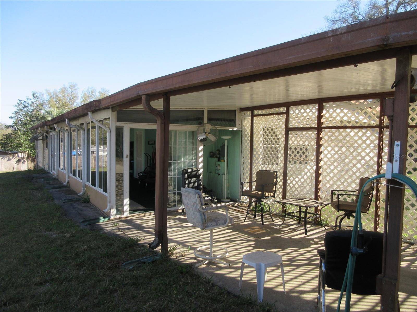 1605 SE 160TH CT, OCKLAWAHA, FL, 32179