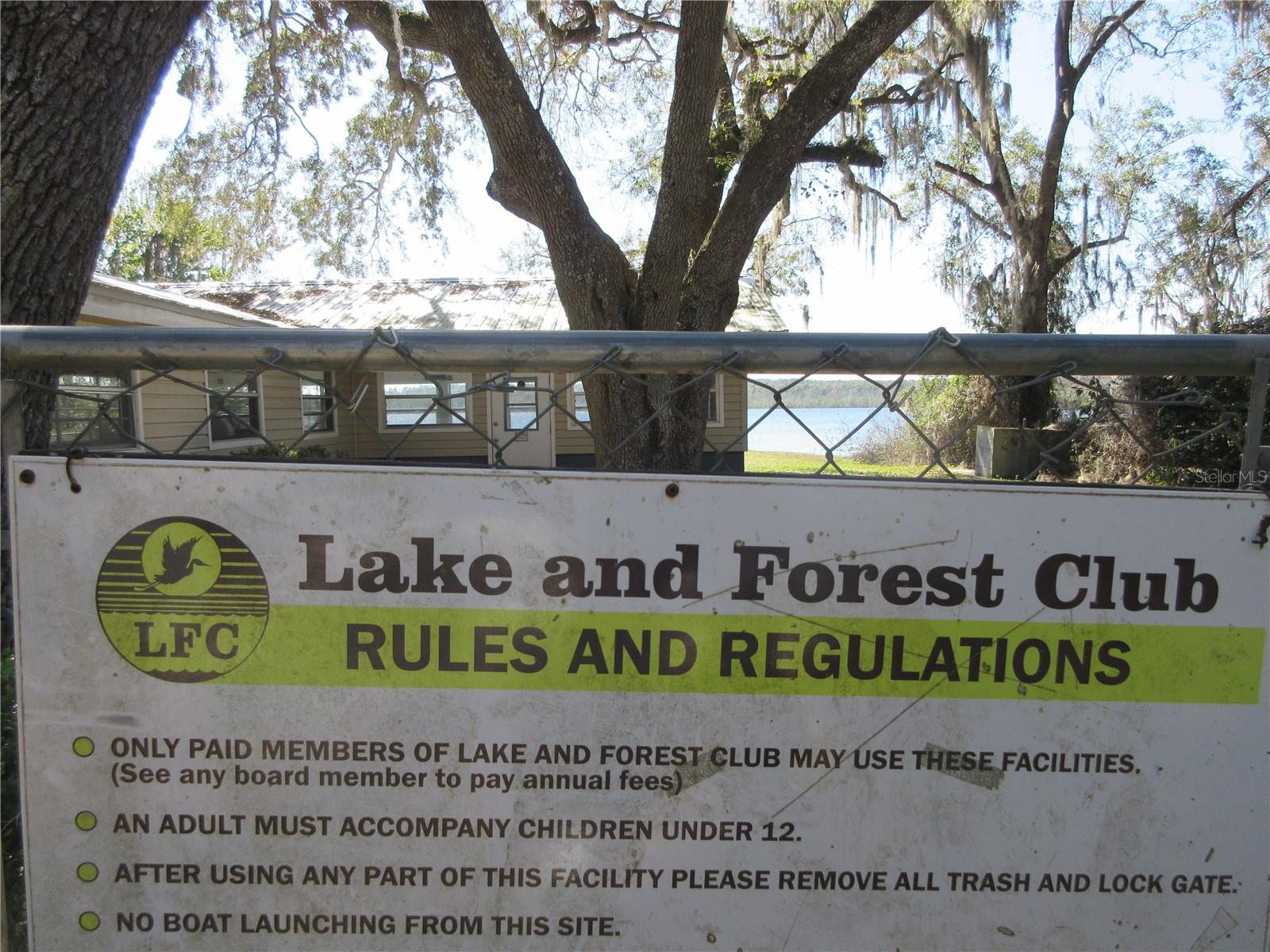 1605 SE 160TH CT, OCKLAWAHA, FL, 32179