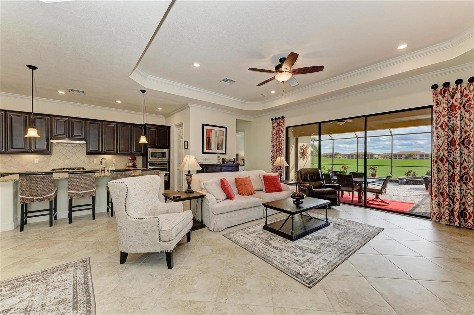 5925 CESSNA RUN, BRADENTON, FL, 34211