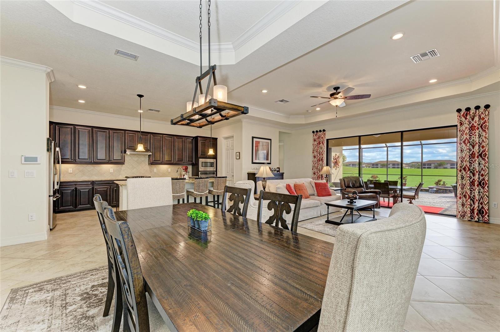 5925 CESSNA RUN, BRADENTON, FL, 34211