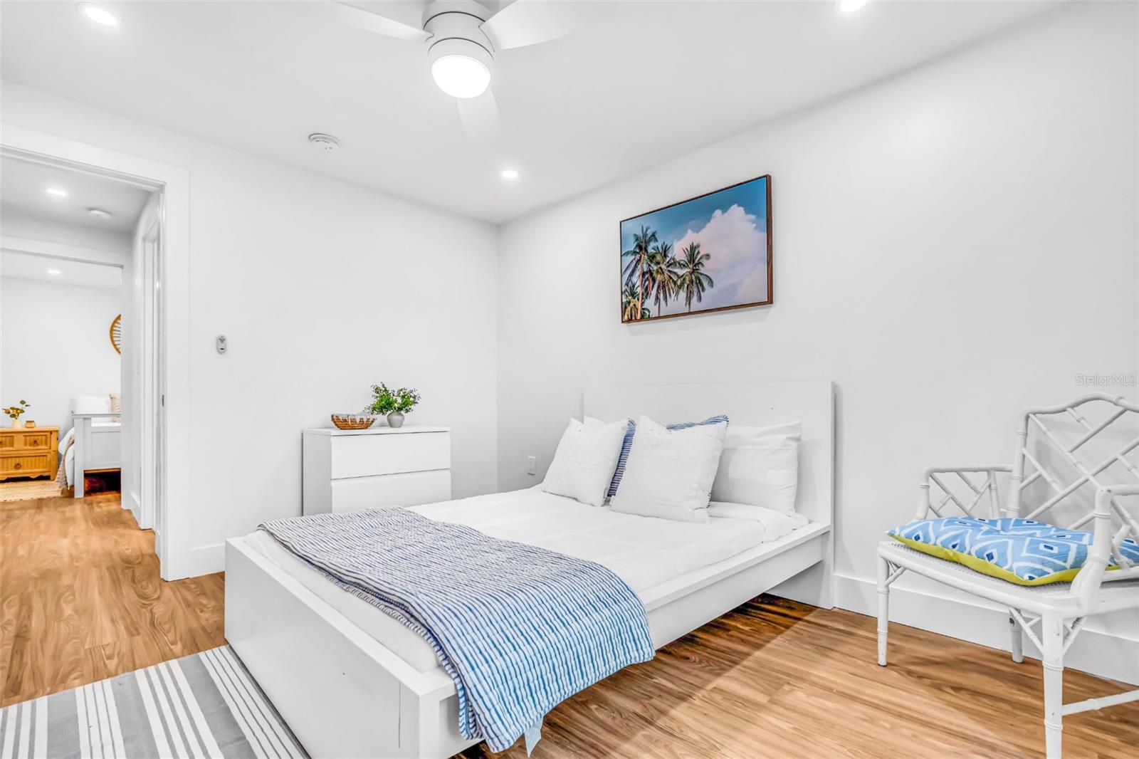 425 BRISTOL CT, SARASOTA, FL, 34237