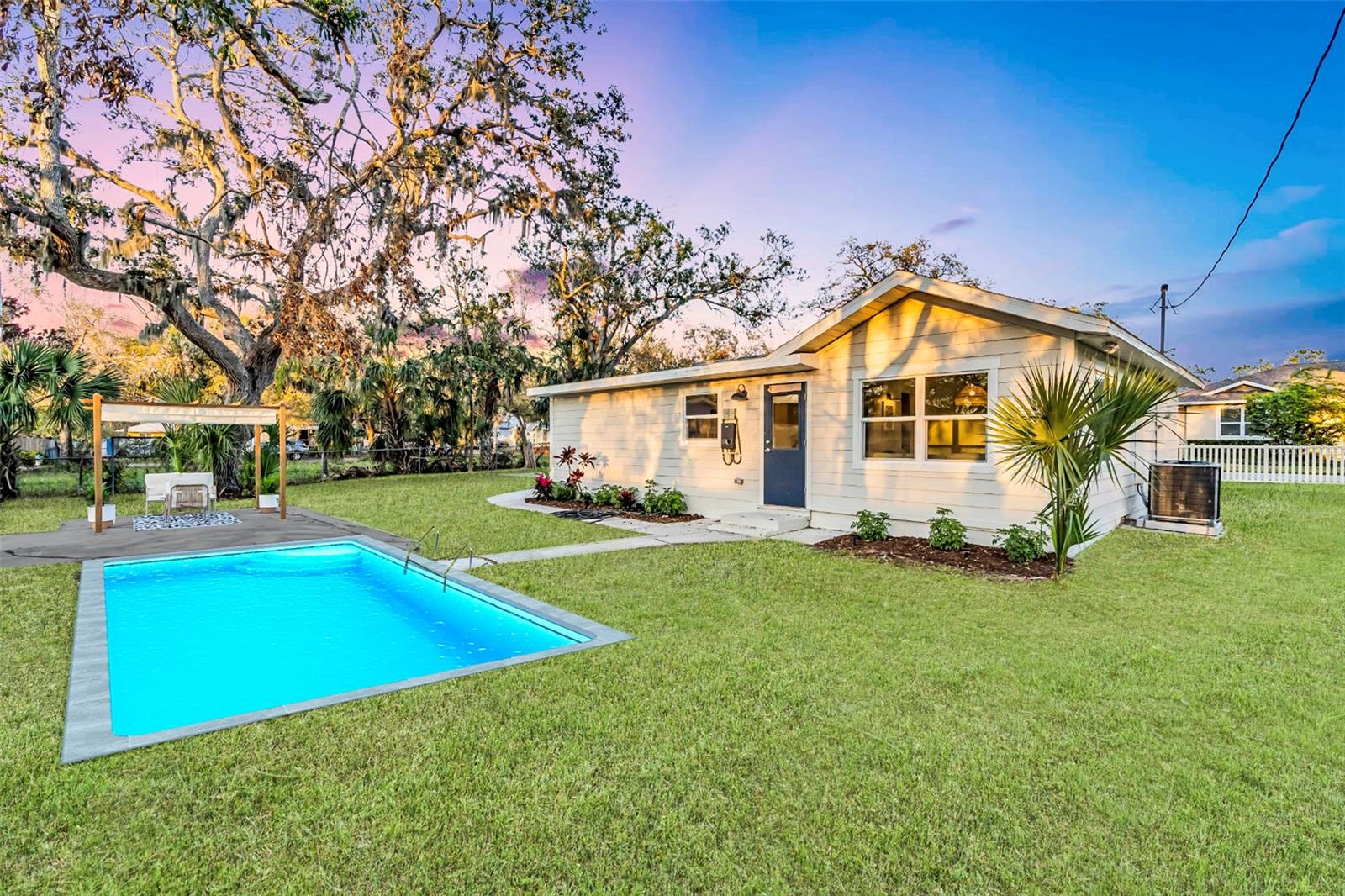 425 BRISTOL CT, SARASOTA, FL, 34237