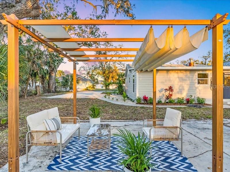 425 BRISTOL CT, SARASOTA, FL, 34237