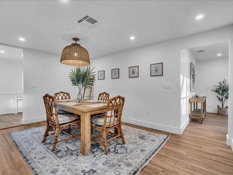 425 BRISTOL CT, SARASOTA, FL, 34237