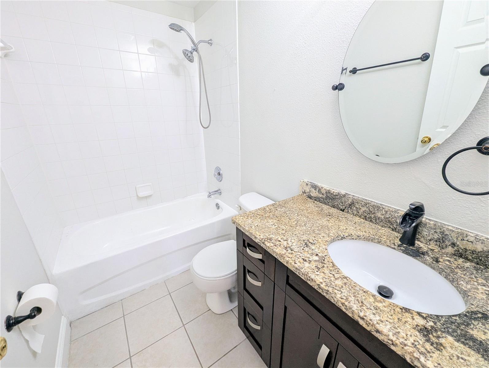 242 HARDCASTLE PL, VALRICO, FL, 33594