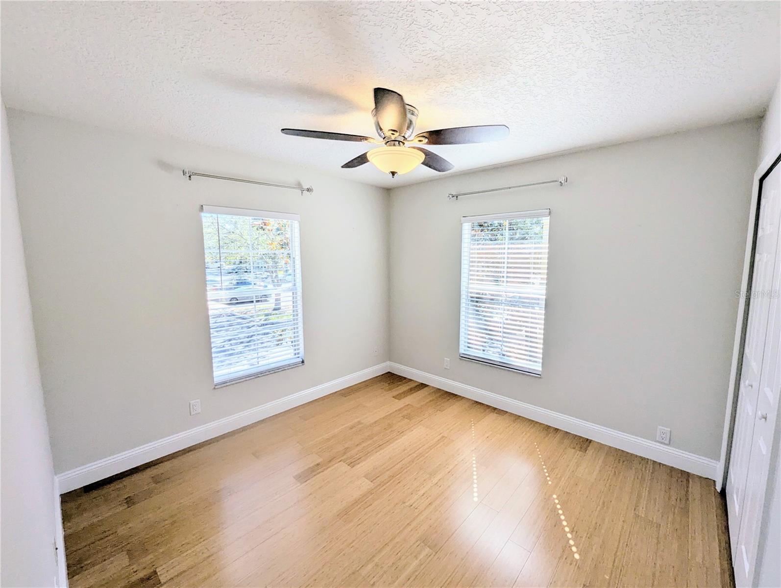 242 HARDCASTLE PL, VALRICO, FL, 33594