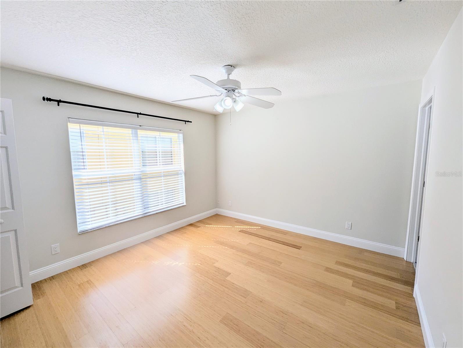 242 HARDCASTLE PL, VALRICO, FL, 33594