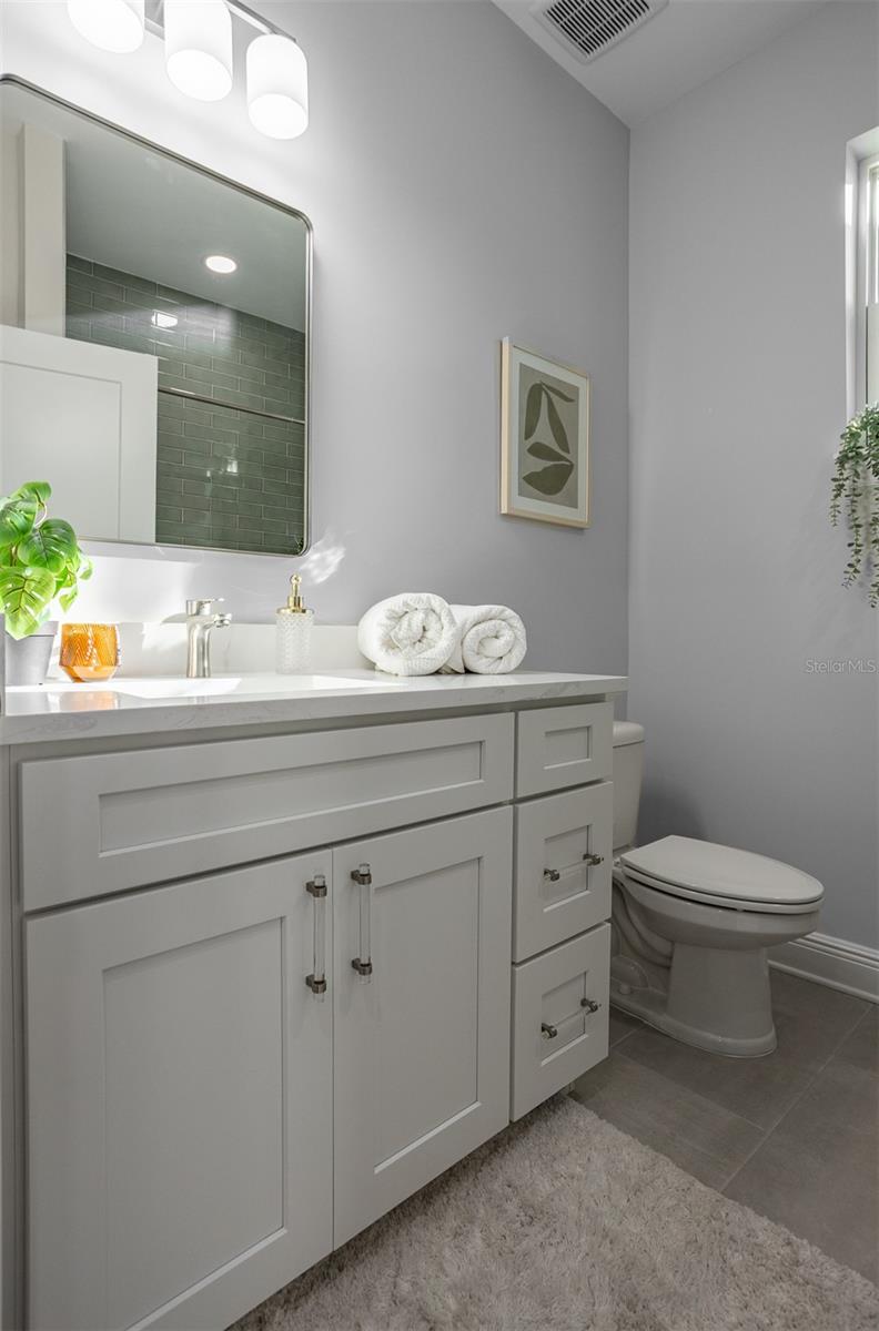 226 W NORTH ST, TAMPA, FL, 33604