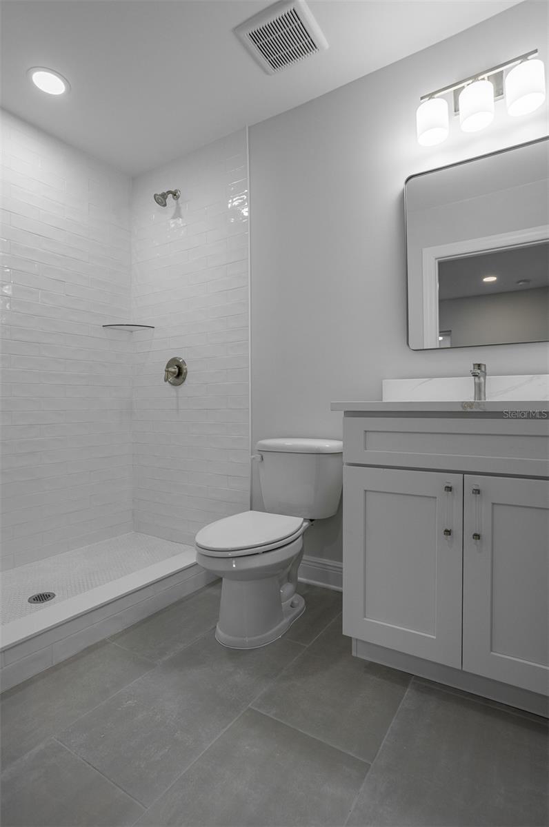 226 W NORTH ST, TAMPA, FL, 33604