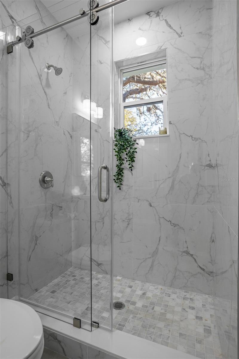 226 W NORTH ST, TAMPA, FL, 33604