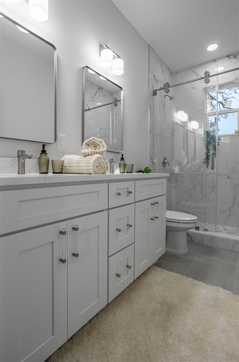 226 W NORTH ST, TAMPA, FL, 33604