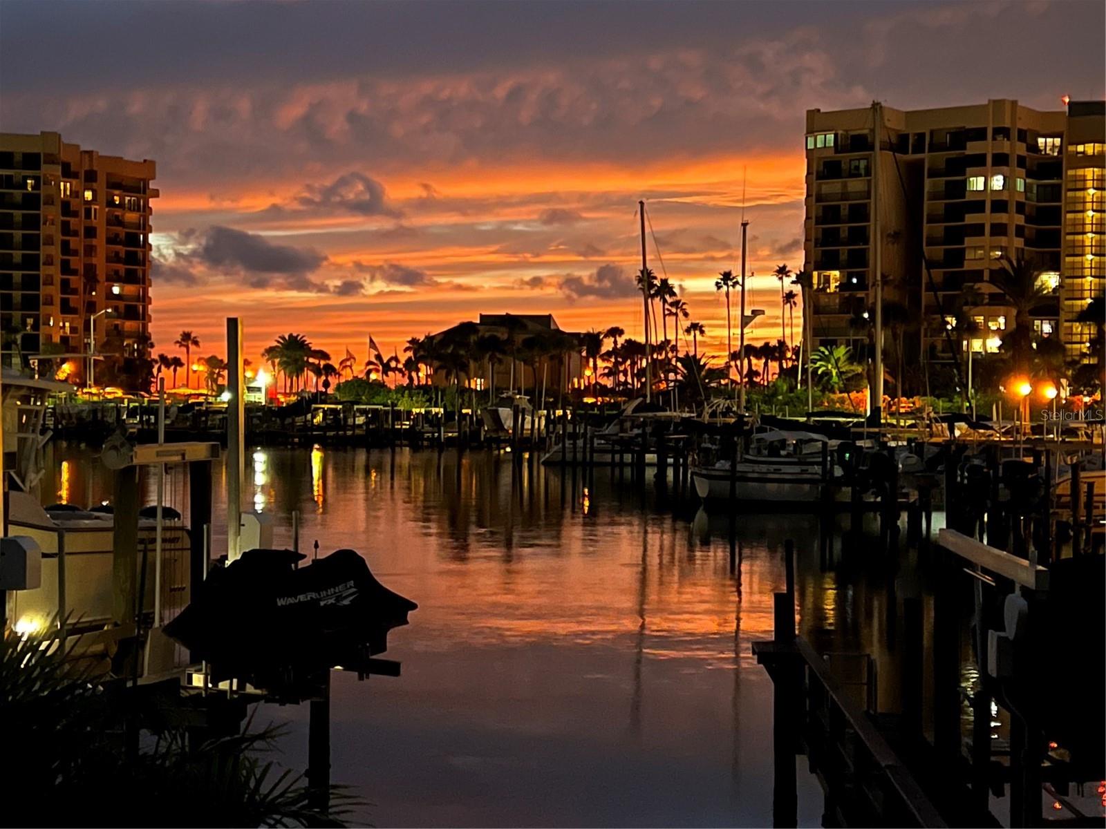 1616 SAND KEY ESTATES CT, CLEARWATER BEACH, FL, 33767