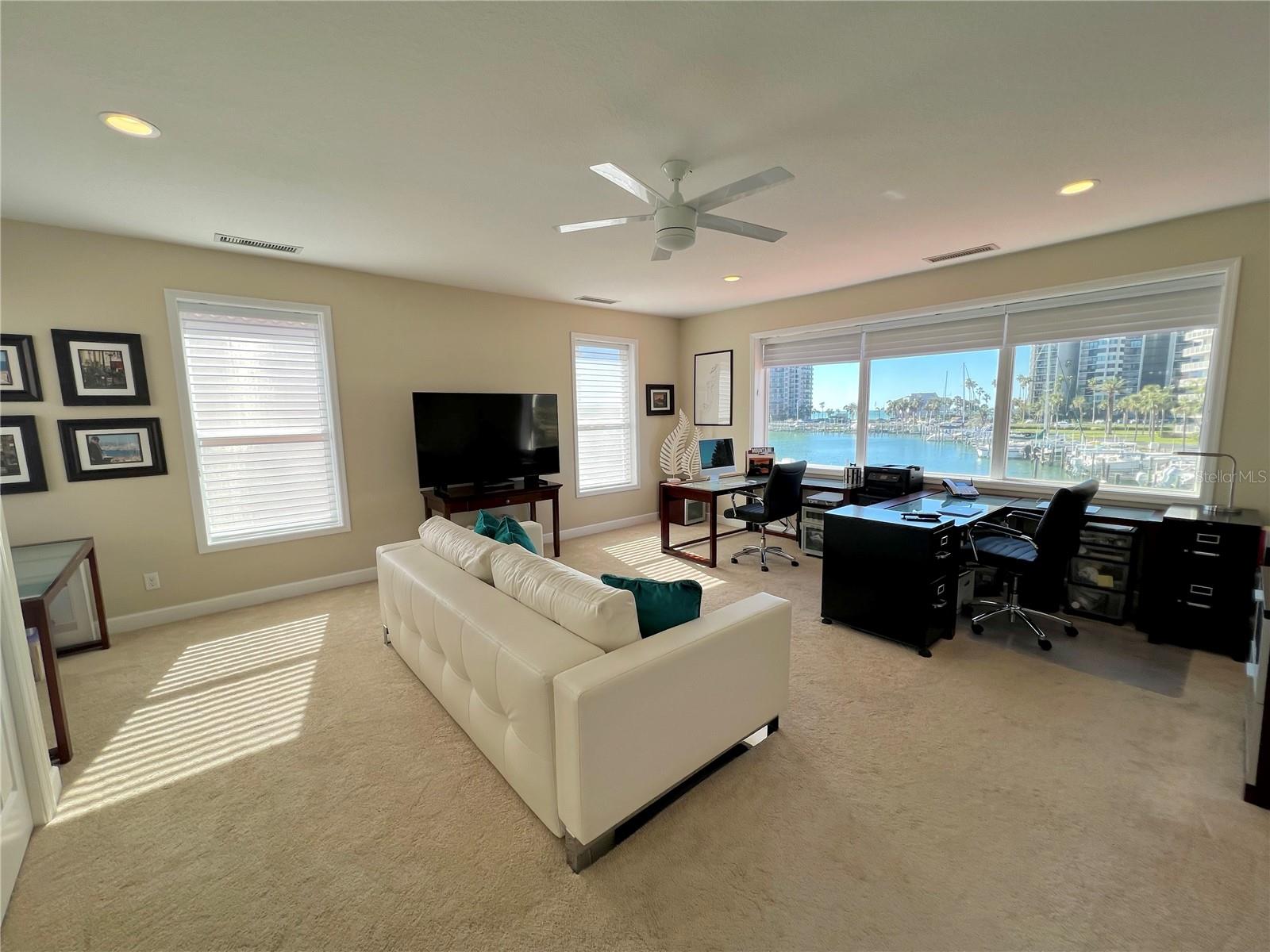 1616 SAND KEY ESTATES CT, CLEARWATER BEACH, FL, 33767