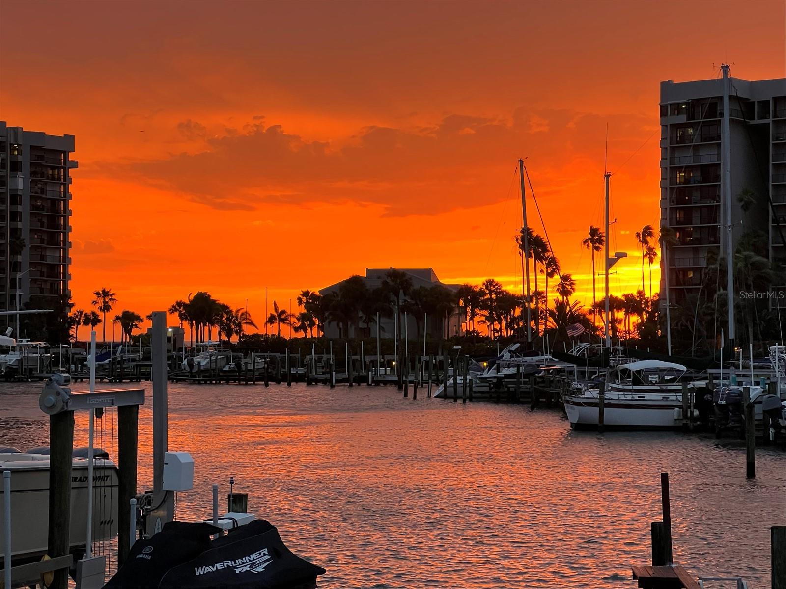 1616 SAND KEY ESTATES CT, CLEARWATER BEACH, FL, 33767