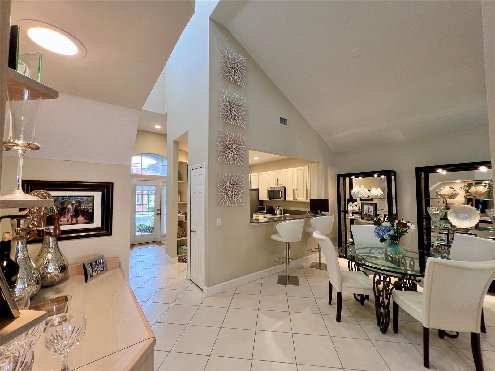 1616 SAND KEY ESTATES CT, CLEARWATER BEACH, FL, 33767