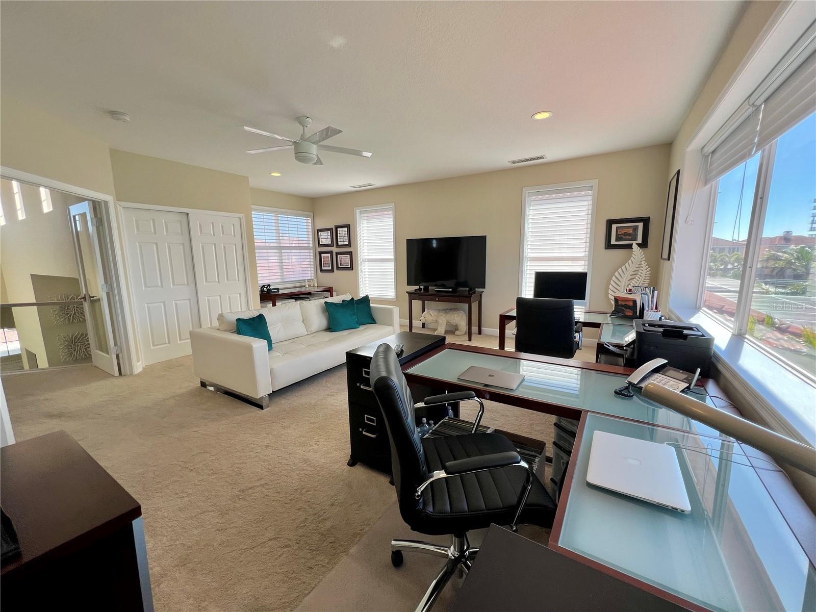 1616 SAND KEY ESTATES CT, CLEARWATER BEACH, FL, 33767