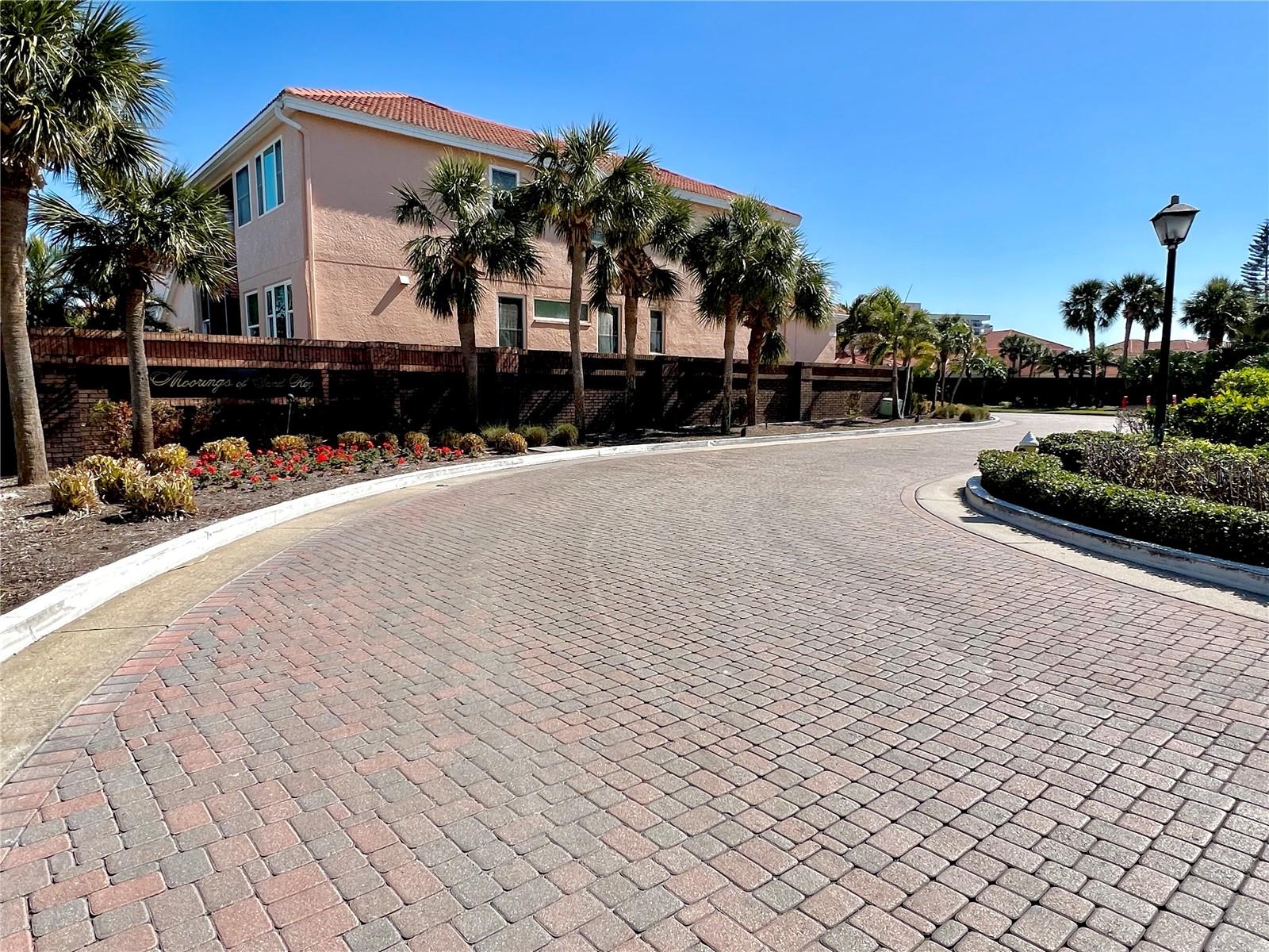 1616 SAND KEY ESTATES CT, CLEARWATER BEACH, FL, 33767