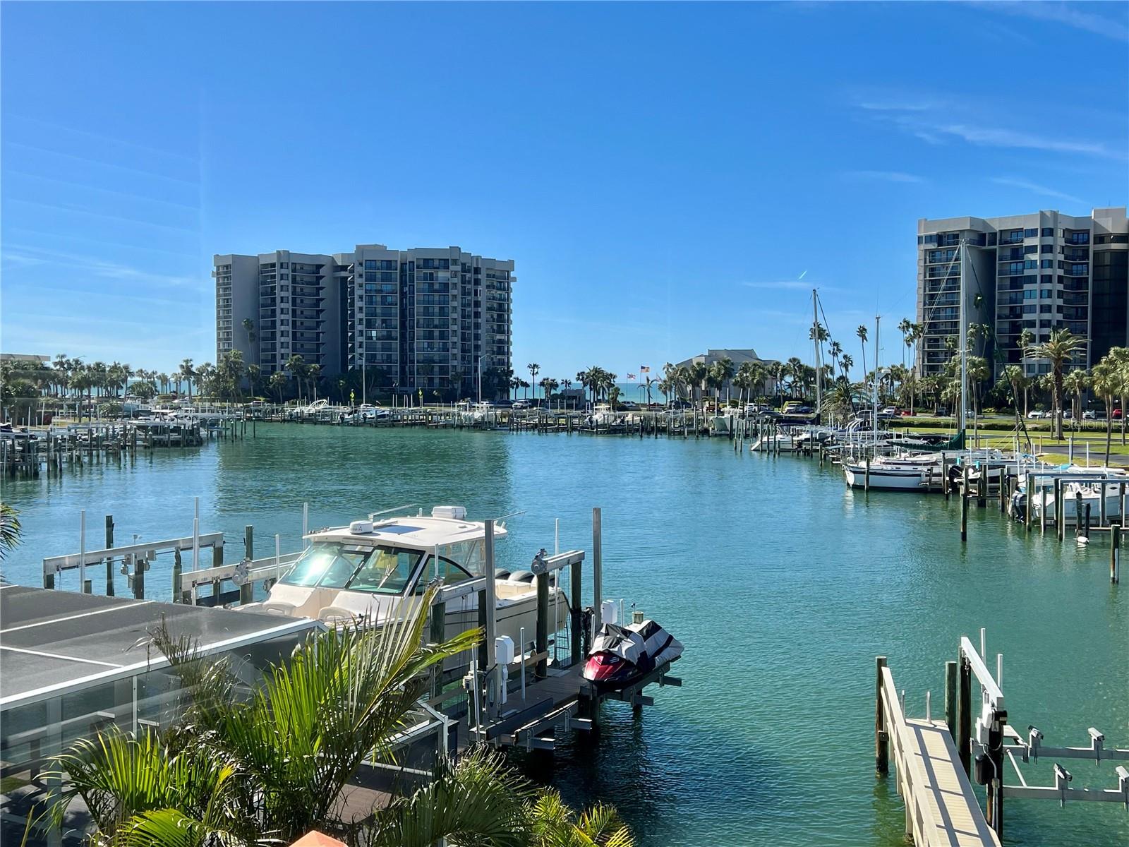 1616 SAND KEY ESTATES CT, CLEARWATER BEACH, FL, 33767