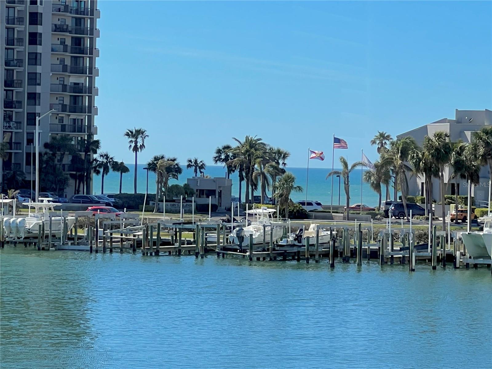 1616 SAND KEY ESTATES CT, CLEARWATER BEACH, FL, 33767