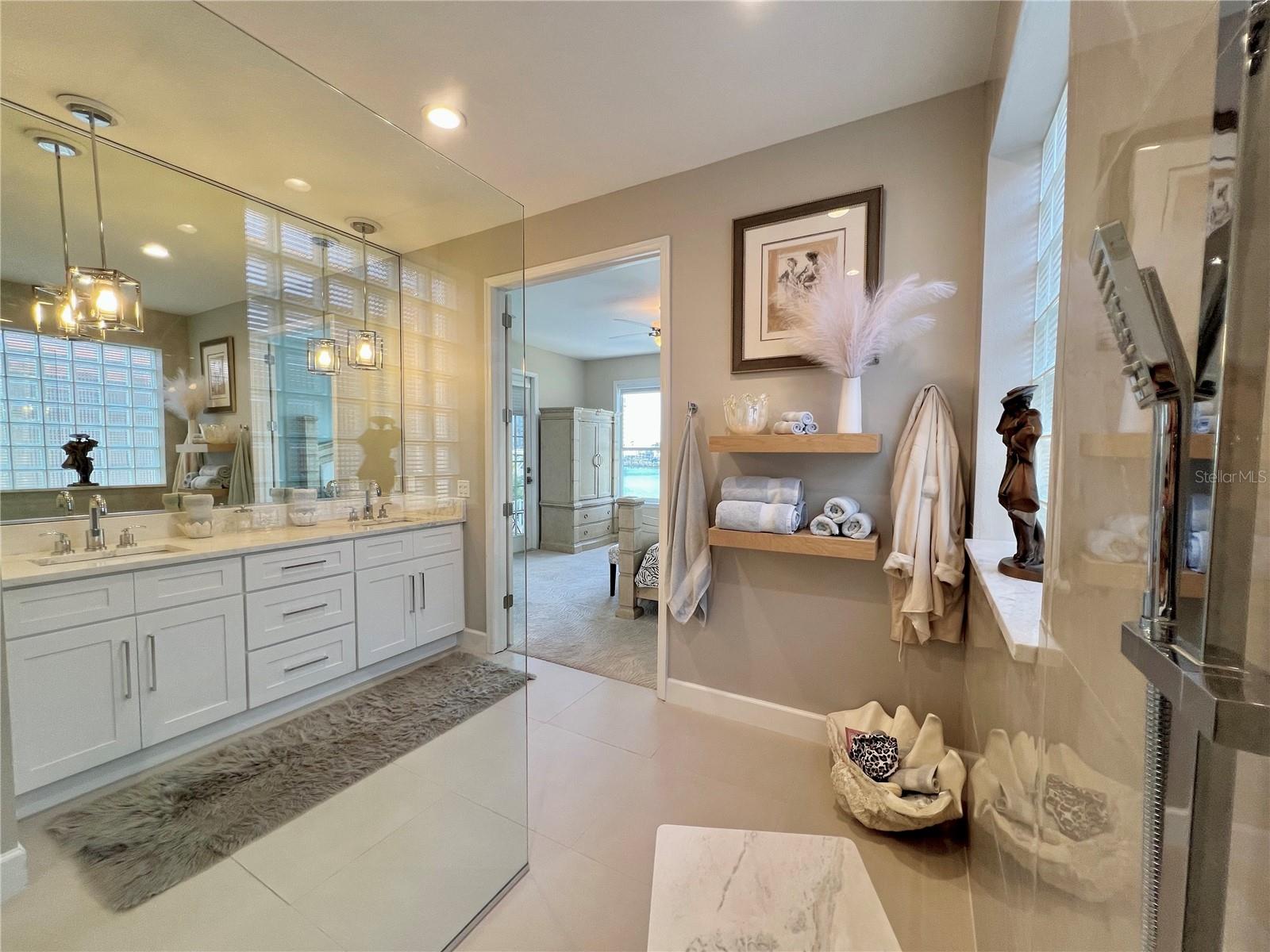 1616 SAND KEY ESTATES CT, CLEARWATER BEACH, FL, 33767