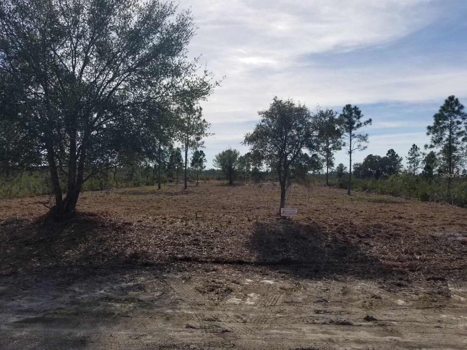 421 LAGUNA DR, INDIAN LAKE ESTATES, FL, 33855