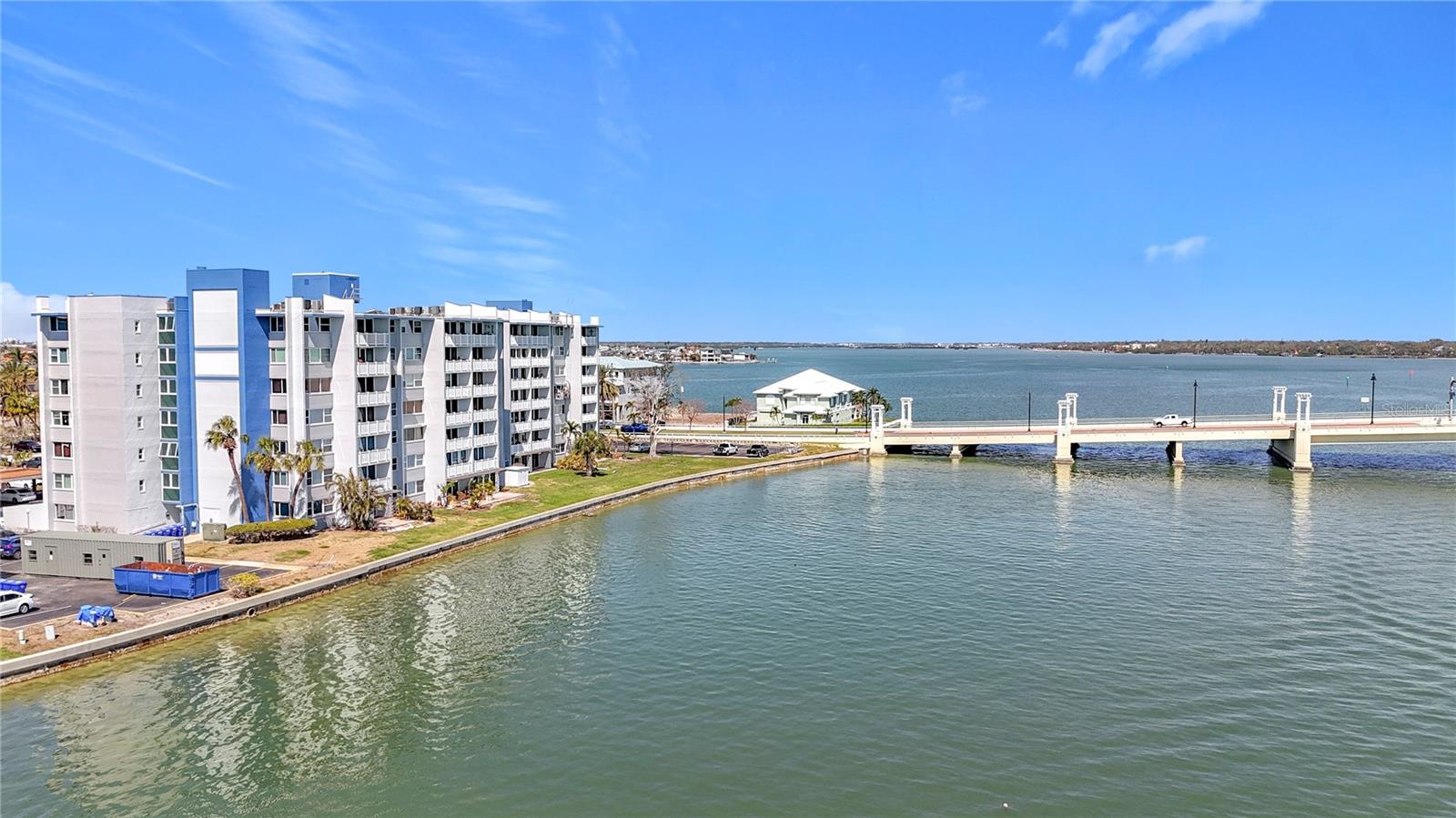 500 TREASURE ISLAND CSWY #207, TREASURE ISLAND, FL, 33706